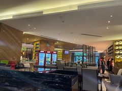 -元素自助餐厅·生蚝·海鲜·刺身(萝岗汇华希尔顿逸林酒店)