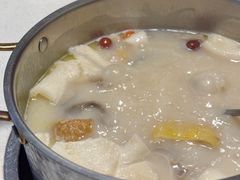 -煲王粤菜餐厅(中侨中心店)