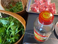 -由衷贵州酸汤牛肉火锅(新桥店)