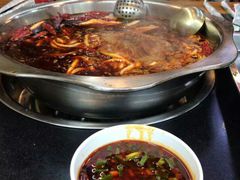 -金鼎雪山牦牛杂火锅(理县总店)