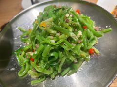 -聚鑫朋酸菜肥肠(文艺路口店)