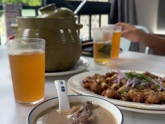 -明本湛江鸡•海鲜小厨(陈家祠店)