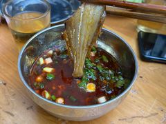 -鸿顺老铁锅美蛙鱼府(解放碑店)
