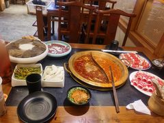 -沸炉重庆老火锅(军事博物馆店)