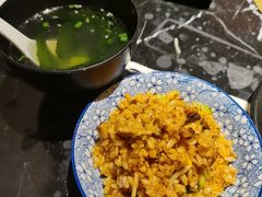 -山川小町·极番烧肉(新地假日广场店)