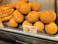 -西树泡芙(湖滨银泰in77B区店)