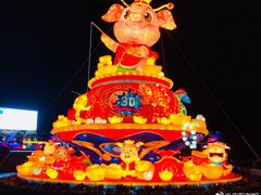 -万宝财富商业广场