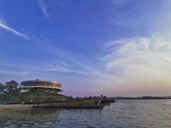 -郑东新区龙湖公共艺术中心