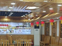 -屯老二农家铁锅炖·行业领军者(梅江店)