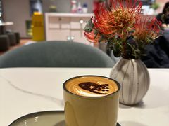 -潮一不贰·法式甜品·生日蛋糕·西式简餐(外滩店)