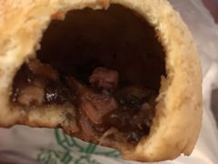 酥皮焗叉燒包-添好运点心专门店(百老汇店)