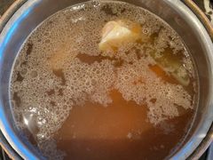 松茸昆布锅底-金陵饭店 56F 家·海鲜火锅餐厅