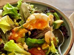 虾仁牛油果沙拉-RAC BAR(安福路店)