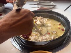 -周渝食惦酸菜鱼(青浦店)