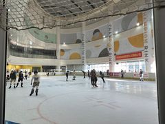 -冠军冰场CHAMPION RINK(百联又一城店)