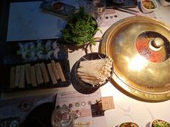 -哥老官重庆美蛙鱼头(宝山龙湖店)