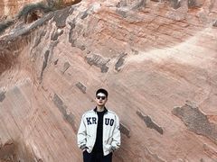 -波浪谷