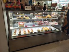 面包甜点陈列柜-BreadTalk面包新语(龙之梦购物中心莘庄店)