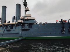 -阿芙乐尔号巡洋舰