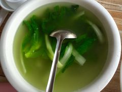 -南渝食府.墨脱石锅松茸鸡