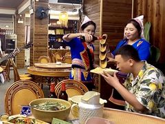 -基诺山寨.版纳民族特色菜