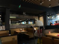 -山城外·非遗酸菜鱼(蜀都万达店)