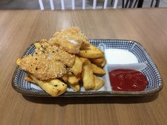 -HELLO 27 意面·沙拉·帕尼尼