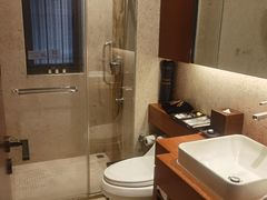 -三亚湾海居铂尔曼度假酒店