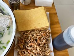 -美顺香食府鱼头老店(雪野湖店)