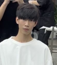 -尤司男士国潮理发馆