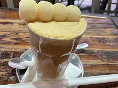 白玉豆乳冰拿铁-MIKAKU(万达广场上海宝山店)