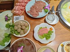 -佬土鹅肠火锅(解放路店)