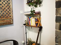 -蓝壁虎咖啡酒馆