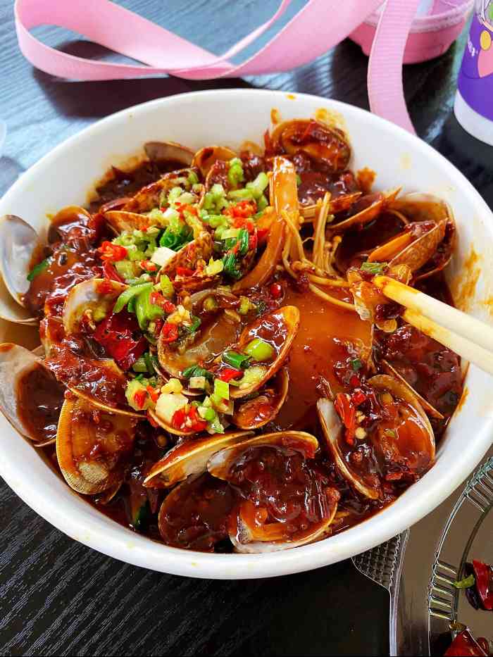 抱汁汁花甲-"成都网红店,德阳不用排队.被好多朋友安利.