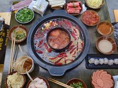 -黄潇洒老火锅(九眼桥宏济巷店)