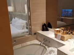 -上海中航虹桥机场泊悦酒店