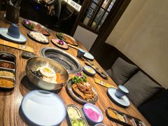 -明洞阿姨·韩式酱蟹烤肉·创意料理(三元桥店)