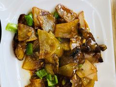 -洪姐川菜东北菜铁锅炖(天生丽街店)