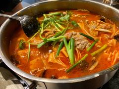 酸汤牛肉火锅-泉味道贵州厨房(三里河店)