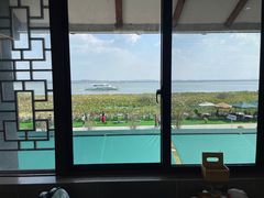 -七的湖·晚芳亭·阳澄湖农家菜·大闸蟹(莲花岛店)