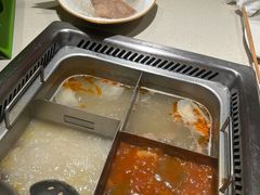 -海底捞火锅鲜切牛肉主题店(长寿路店)