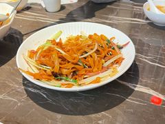 -海派悦庭·海胆烧麦·新融合菜(凯德广场店)