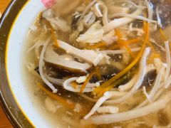 酸辣汤-小姜锅贴(凤凰街店)