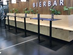 -维也纳国际机场