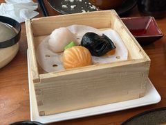 三色虾饺皇-上海柏悦酒店·世纪100牛排馆
