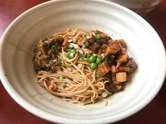 -佬钱湾仔(衣裳街店)