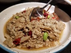 特色虾皮臭豆腐-老头儿油爆虾·知味杭州(爱琴海购物中心)