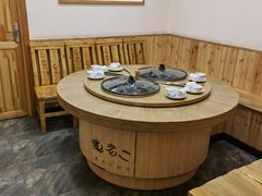 -屯老二农家铁锅炖·行业领军者(梅江店)