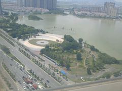 -荣誉国际酒店-云顶旋转餐厅