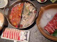 -三出山火锅(南京万象天地店)
